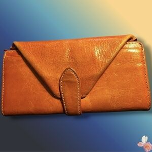Dakota Genuine Leather Caramel Envelope Trifold Accordian Wallet